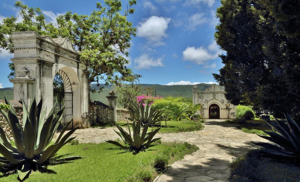Parador-Museo Santa Maria La Trinitaria Eksteriør billede
