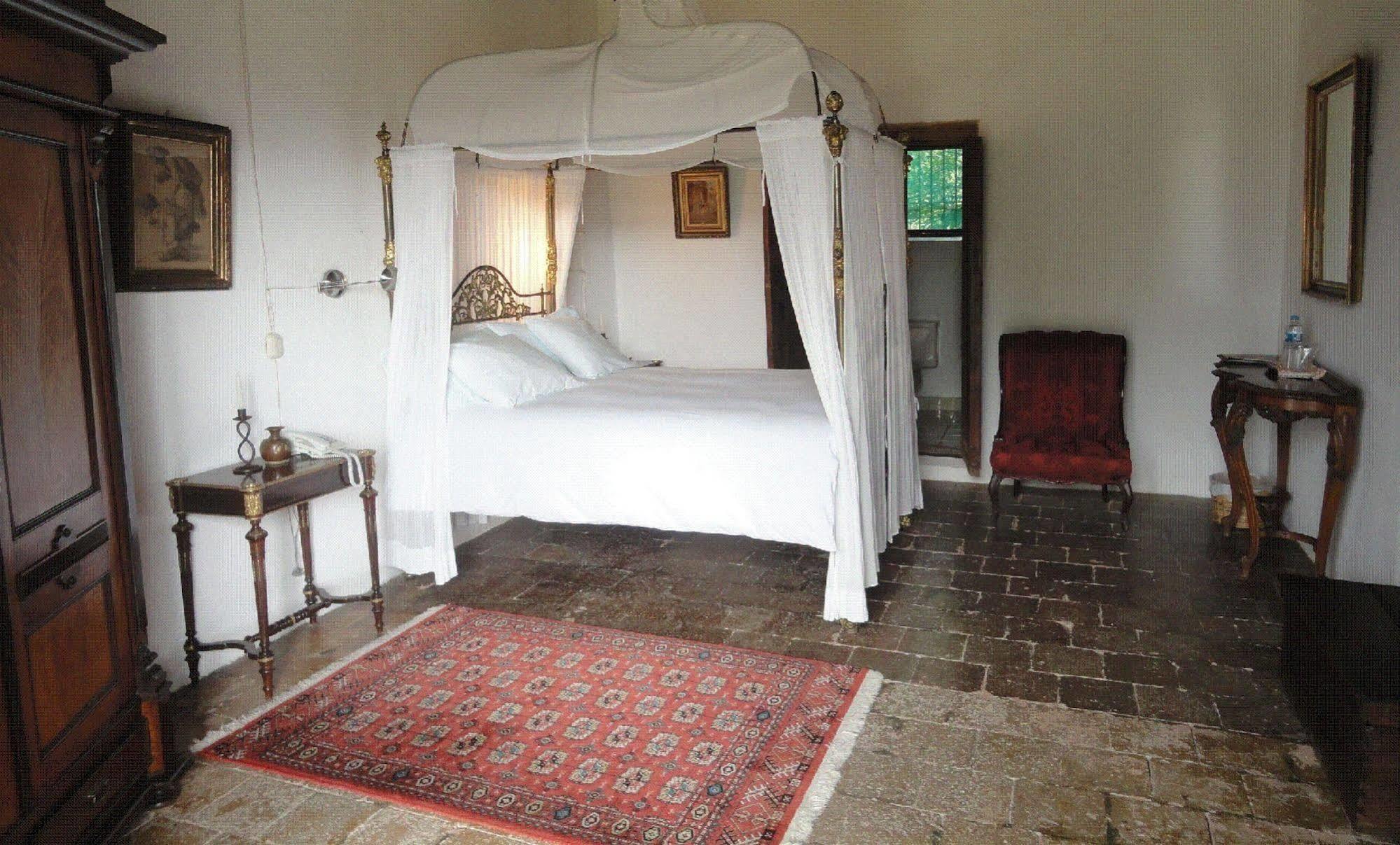 Parador-Museo Santa Maria La Trinitaria Eksteriør billede