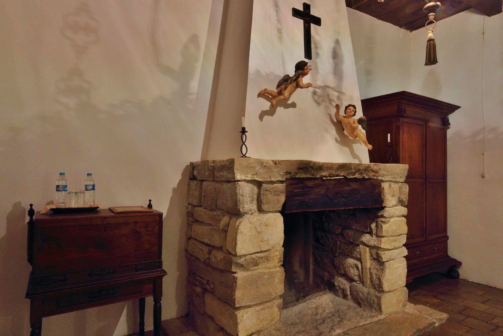 Parador-Museo Santa Maria La Trinitaria Eksteriør billede